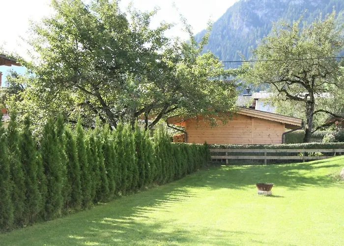 Michi By Interhome 施文道